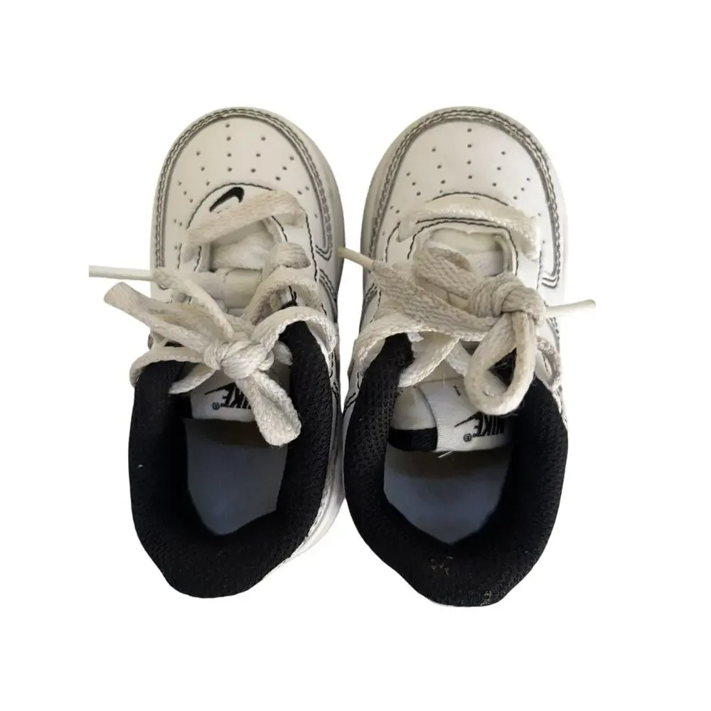 Nike Force 1 Toddler Sneakers Size 5C White Black DC9671-104 Lace Up